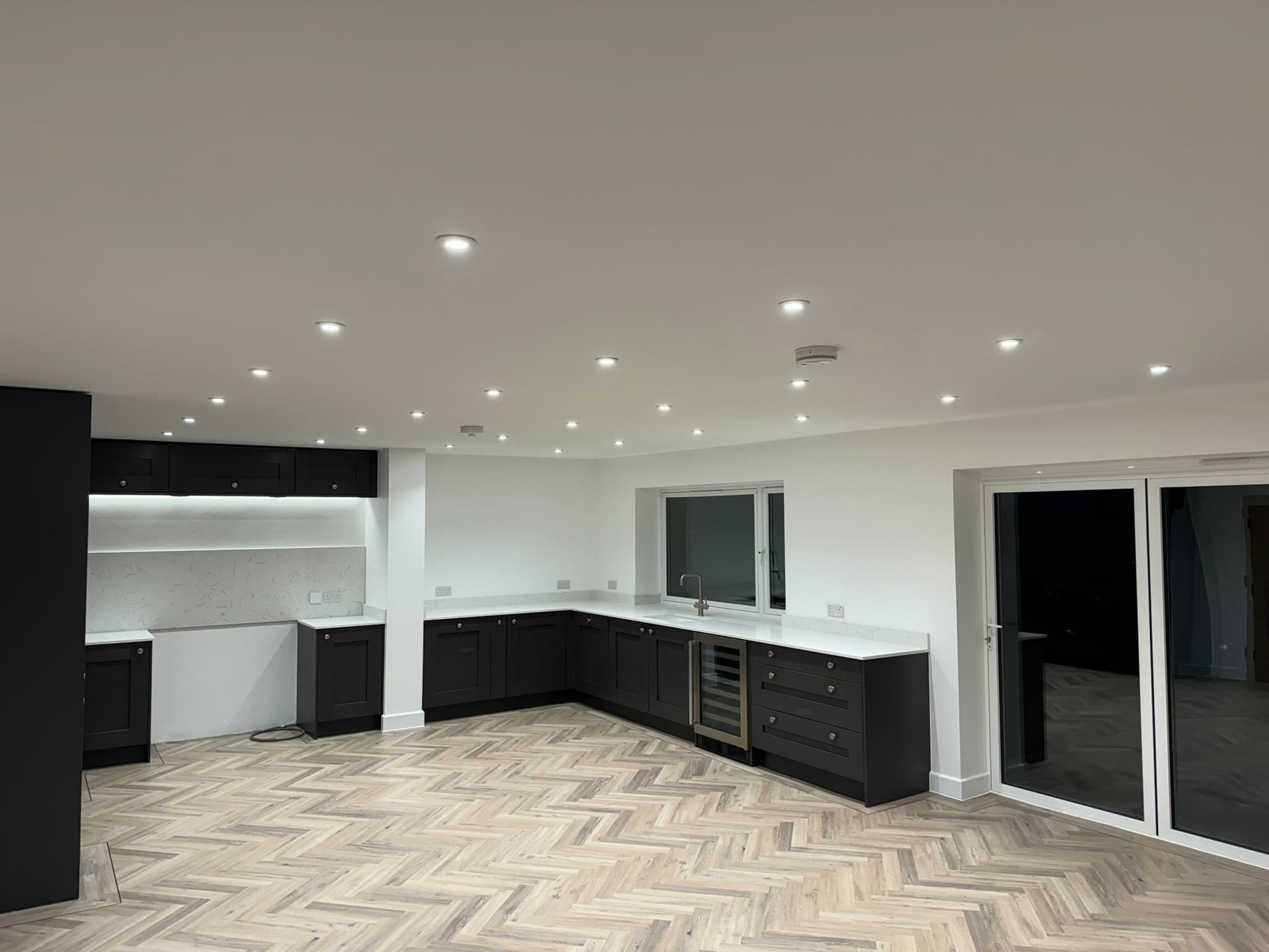 Evans All Electrical kitchen recessed downlights and undercabinet lighting